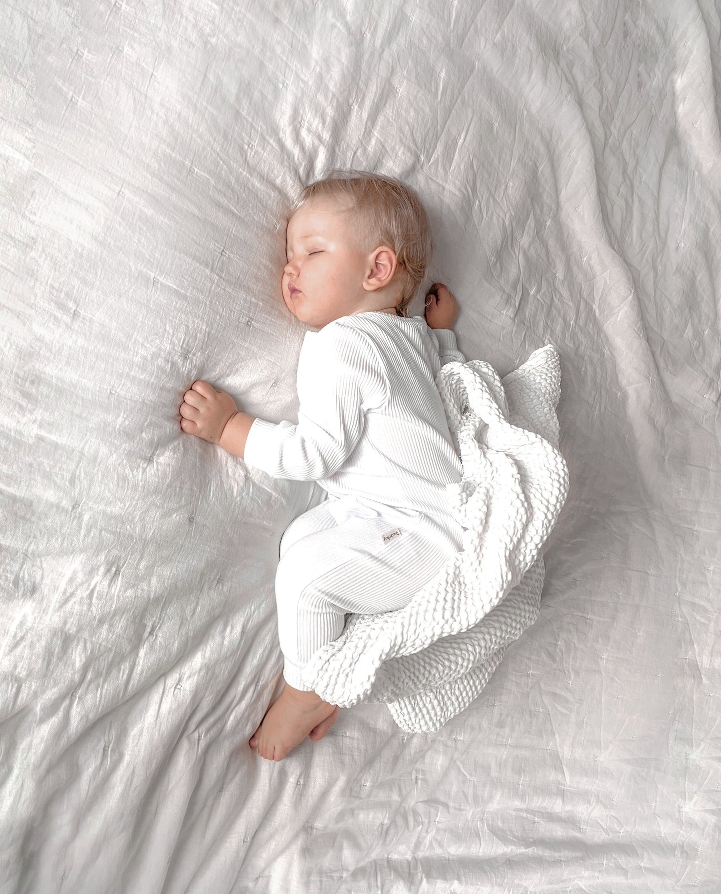White Ribbed Zipped Romper - Little Moo Baby
